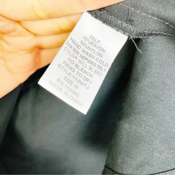 IDEM DITTO Black Puff Sleeve Knit Wrap Top Size Medium NWT - Picture 7 of 7